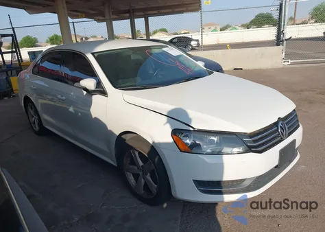 2015 Volkswagen Passat 1.8T Se from USA, damaged, VIN 1VWBT7A33FC038439